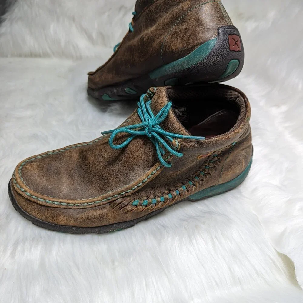 Twisted X woman's Handcrafted Cowgirl Lace-up Chukka Brown color Size 10 M - Picture 6 of 13